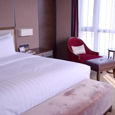 The Qube Hotel Shanghai Xinqiao Εξωτερικό φωτογραφία