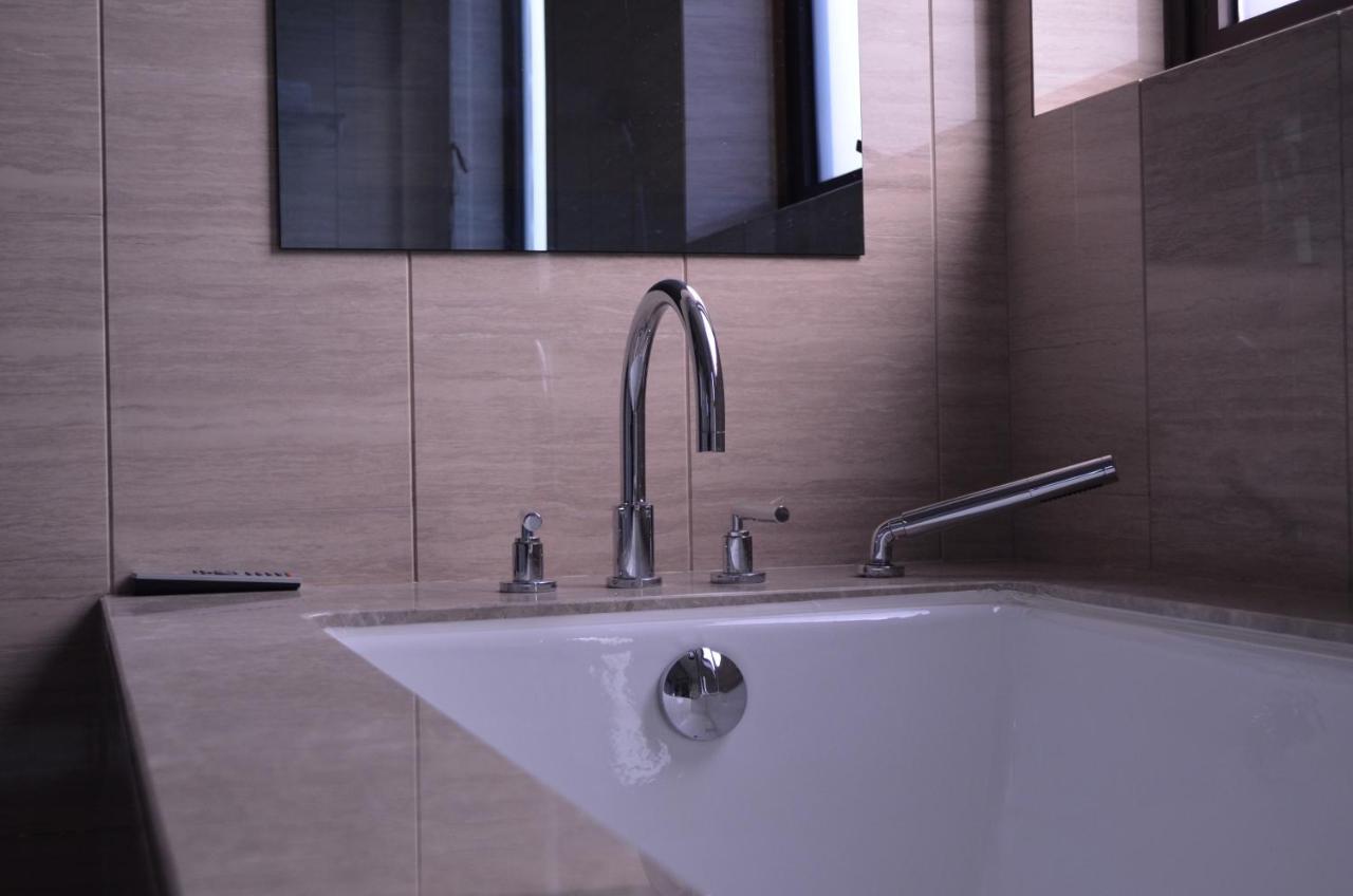The Qube Hotel Shanghai Xinqiao Εξωτερικό φωτογραφία